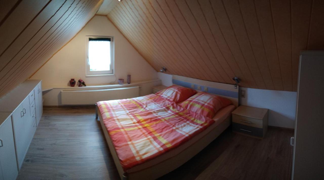 Ferienhaus Rennsteig Mueller Lauscha Esterno foto